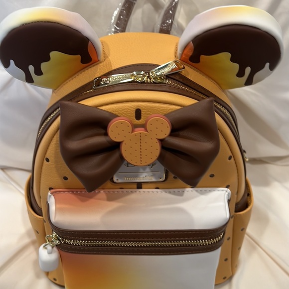 Loungefly | Bags | Loungefly Exclusive Disney Minnie Mouse Smores ...